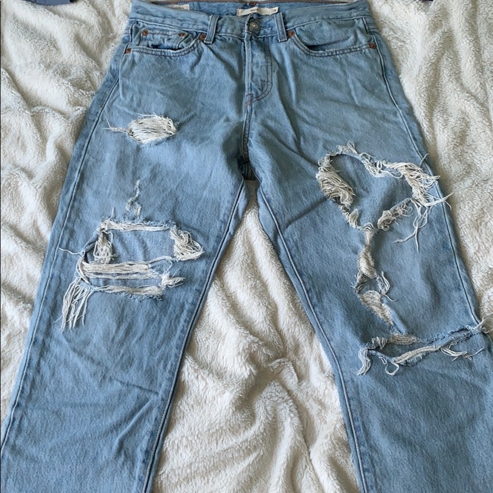 Levi’s wedgie jeans